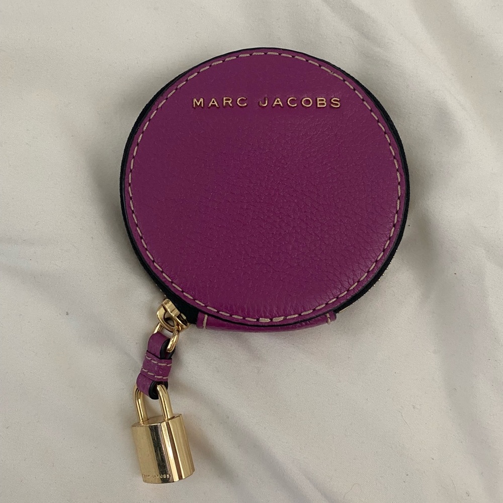 Marc Jacob’s coin purse!